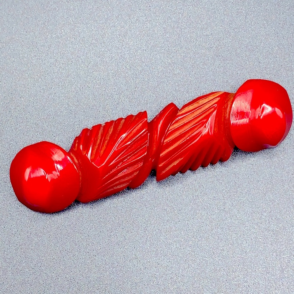 BAKELITE Hand Carved Stick Brooch